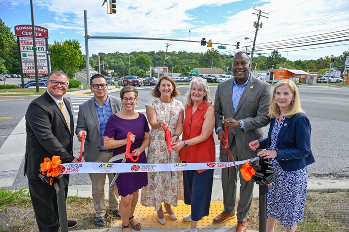 Ribbon cutting at US 1 and Rowanberry Drive